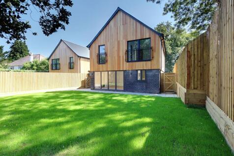 McWilliam Road, Bournemouth BH9 4 bed detached house for sale