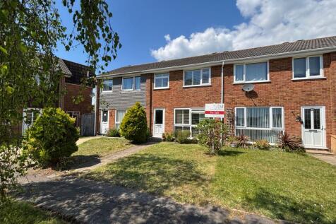 De Havilland Way, Christchurch BH23 3 bed terraced house for sale
