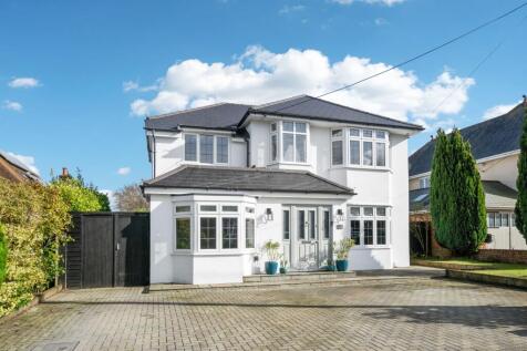 Hurn Way, Christchurch BH23 5 bed detached house for sale