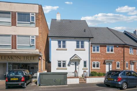 Iford Lane, Bournemouth BH6 4 bed end of terrace house for sale