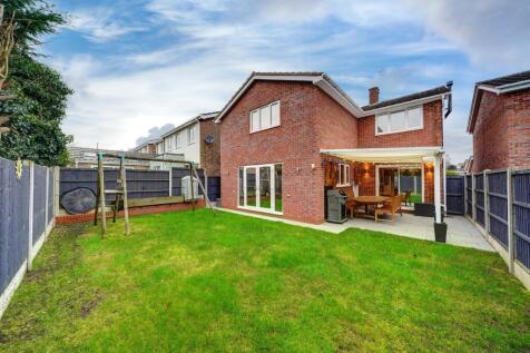 Midsummer Meadow, Inkberrow, WR7 5 bed detached house for sale