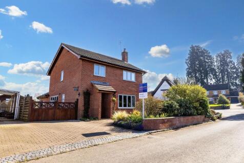 Yock Lane, Wick, WR10 3 bed detached house for sale