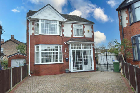 Royal Avenue, Urmston, M41 4 bed detached house for sale