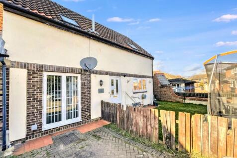 The Pightle, Needham Market, Ipswich... 2 bed semi