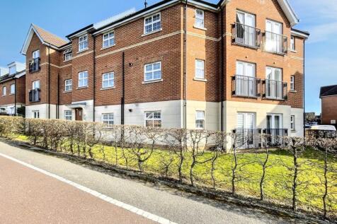 Kittiwake Court, Stowmarket, IP14 2 bed flat for sale