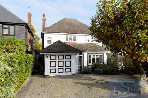 Millwell Crescent, Chigwell IG7 3 bed detached house for sale