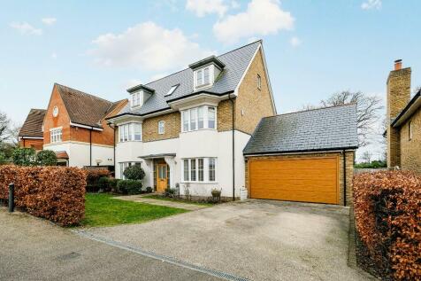 5 bedroom detached house for sale