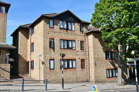 Waldegrave Road, Teddington TW11 1 bed apartment for sale