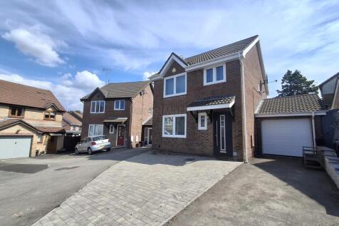 Badgers Brook, Brackla, Bridgend... 3 bed detached house for sale
