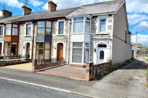 Grove Road, Bridgend, Bridgend... 3 bed end of terrace house for sale
