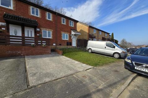 Oak Tree Court, Brackla, Bridgend... 2 bed terraced house for sale