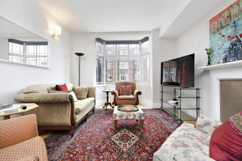 3 bedroom flat for sale