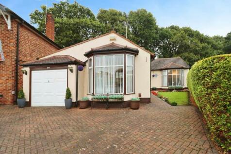 3 bedroom detached bungalow for sale