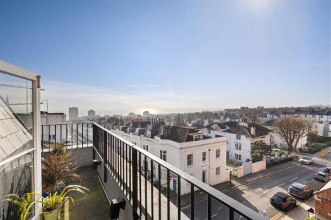 Victoria Road, Brighton 3 bed maisonette for sale