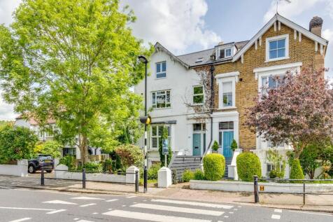 Queens Road, Teddington 2 bed apartment for sale