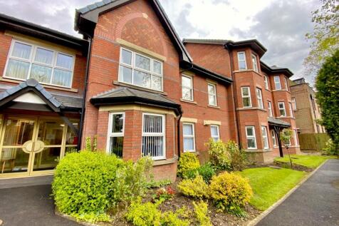 Hollins Lane, Marple, Stockport, SK6 2 bed retirement property for sale