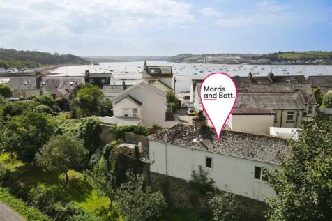 Marine Parade, Instow, Bideford 1 bed detached bungalow for sale