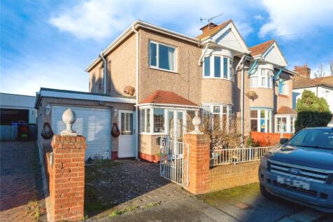 4 bedroom semi-detached house for sale