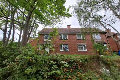Alcock Avenue, Mansfield... 3 bed semi