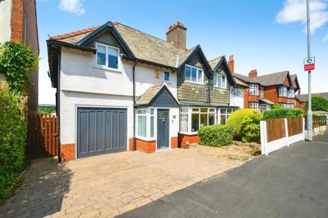 4 bedroom semi-detached house for sale