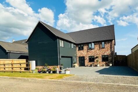 7 bedroom detached house for sale