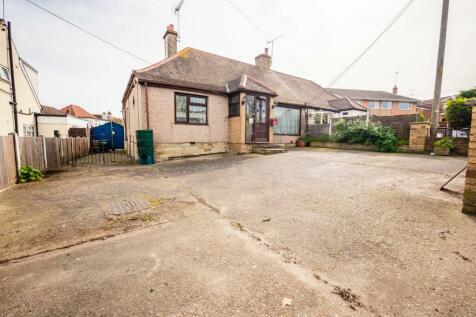 3 bedroom semi-detached bungalow for sale