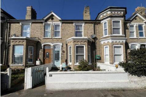 Manor Terrace, Felixstowe IP11 3 bed terraced house for sale