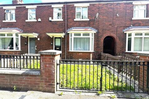 Limeside Road, Oldham 2 bed terraced house for sale