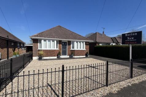 Shaftesbury Road, Gillingham 2 bed detached bungalow for sale