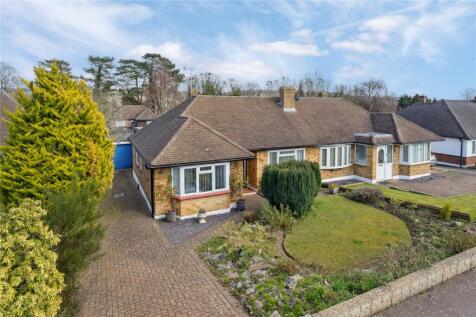 2 bedroom bungalow for sale