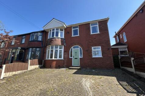 237 Broadway, Chadderton, OL9 8RR 5 bed semi