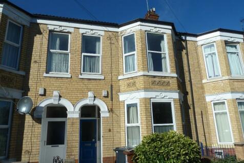 7 bedroom terraced house for sale