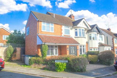 4 bedroom semi-detached house for sale