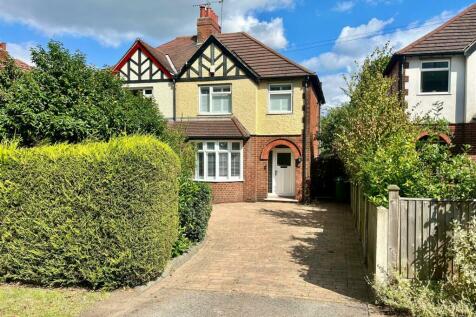 4 bedroom semi-detached house for sale