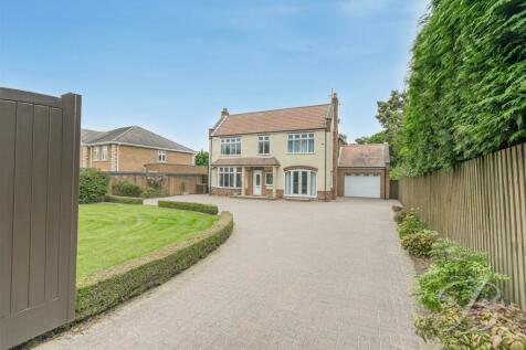 6 bedroom detached house for sale