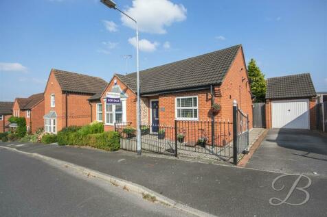 2 bedroom detached bungalow for sale