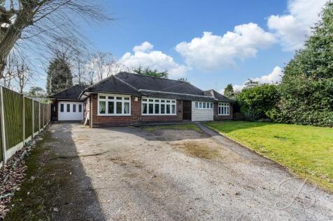 4 bedroom detached bungalow for sale