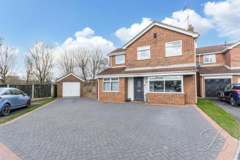 3 bedroom detached house for sale