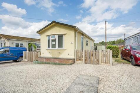 2 bedroom park home for sale