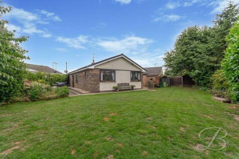 3 bedroom detached bungalow for sale