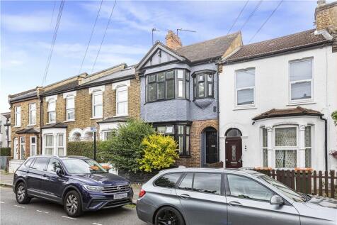 Strode Road, London, E7 3 bed terraced house for sale