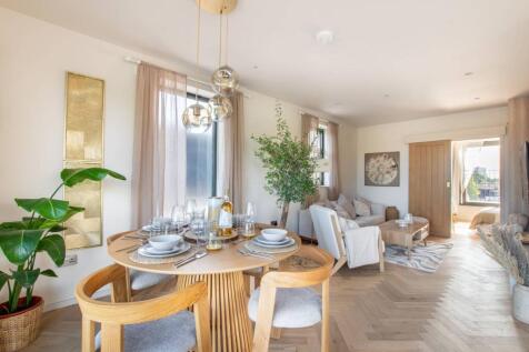 12 Harrowdene Road, Wembley HA0 2 bed flat for sale