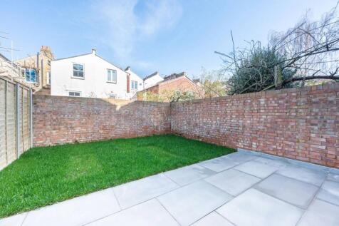 147 Railton Road, London SE24 4 bed house for sale