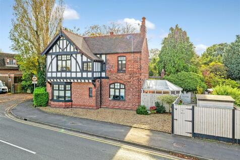 Poplar Avenue, Penketh, Warrington 3 bed semi