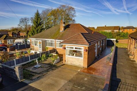 3 bedroom semi-detached bungalow for sale