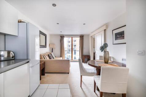 1 bedroom flat for sale