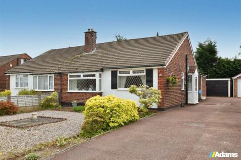 3 bedroom semi-detached bungalow for sale