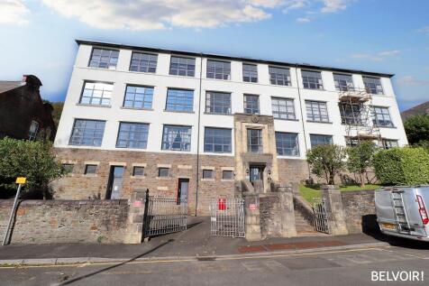 Tyfica Road, Pontypridd CF37 1 bed flat for sale