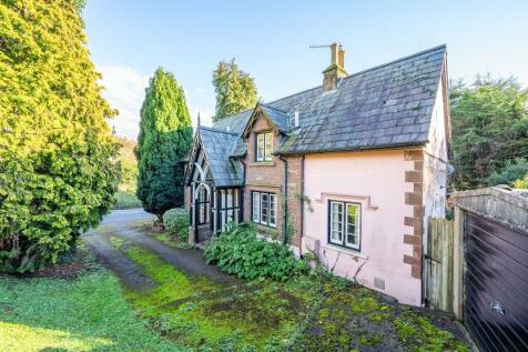 65 Hereford Road, Monmouth... 3 bed cottage for sale