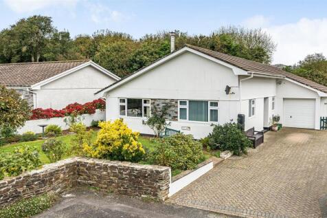 St. Cleer Drive, Wadebridge 4 bed bungalow for sale